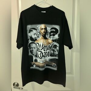 Hip-hop, graphic tee 2Pac With West Coast Artists Black Graphic Tee Size L
